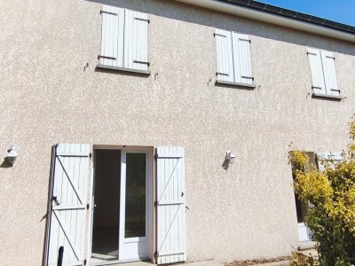 APPARTEMENT T4 A LOUER - ST DESERT - 93.19 m2 - 950 &euro; charges comprises par mois