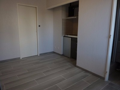 STUDIO A LOUER - CHALON SUR SAONE - 18,31 m2 - 310 € charges comprises par mois