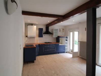APPARTEMENT T3 A LOUER - BEAUNE - 66.33 m2 - 750 € charges comprises par mois