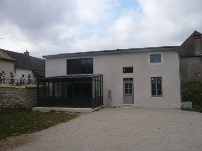 MAISON A LOUER - REMIGNY - 105 m2 - 1 100 &euro; charges comprises par mois