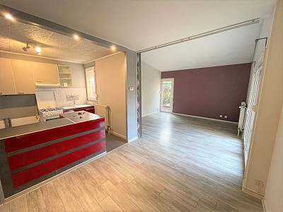 APPARTEMENT T3 A LOUER - ST MARCEL - 67.45 m2 - 695 &euro; charges comprises par mois