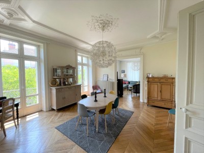 APPARTEMENT T7 A LOUER - CHALON SUR SAONE - 198.28 m2 - 1290€ charges comprises par mois