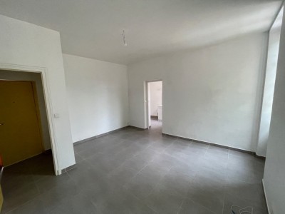 APPARTEMENT T2 A LOUER - GIVRY CENTRE VILLE - 40.2 m2 - 557,03 € charges comprises par mois