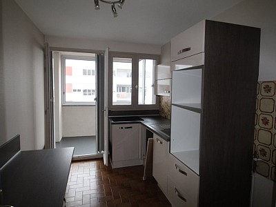 APPARTEMENT T3 A LOUER - BEAUNE - 70.89 m2 - 740€ charges comprises par mois