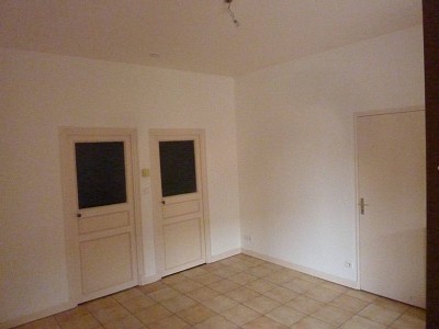 APPARTEMENT T3 A LOUER - AUTUN - 57.31 m2 - 430€ charges comprises par mois