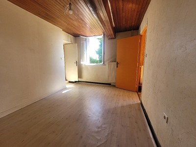 FERMETTE A VENDRE - LA MOTTE ST JEAN - 73,17 m2 - 196000 €