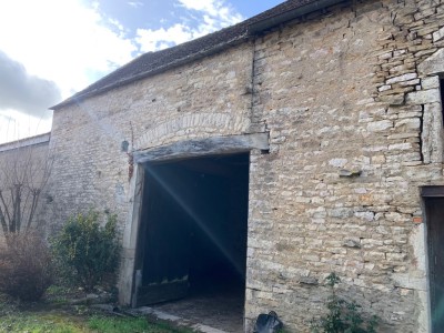 GRANGE A REHABILITER A VENDRE - SENNECEY LE GRAND - 52 m2 - 30000 €