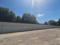 GARAGE SOL BRUT - 15m2 A LOUER - AUXONNE - 15 m2 - 55 &euro; charges comprises par mois