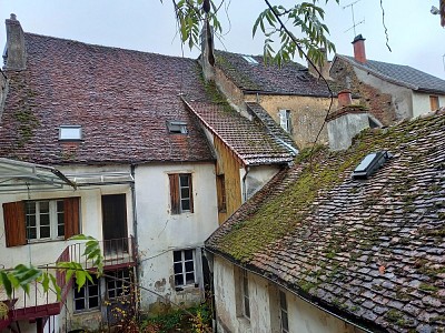 IMMEUBLE A VENDRE - ARNAY LE DUC - 330 m2 - 67000 €