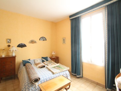 IMMEUBLE A VENDRE - AUTUN - 248 m2 - 193000 €