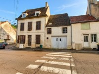 IMMEUBLE DE RAPPORT A VENDRE - ARNAY LE DUC - 200 m2 - 235 000 &euro;