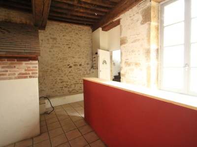 IMMEUBLE DE RAPPORT A VENDRE - AUTUN - 338 m2 - 117000 €