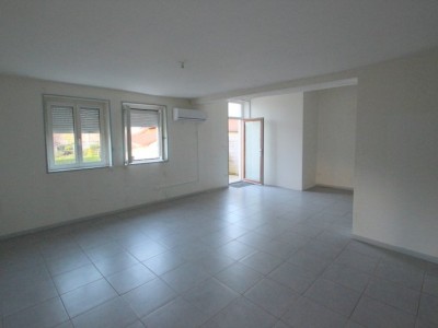 IMMEUBLE DE RAPPORT A VENDRE - MERVANS - 193,38 m2 - 212000 €