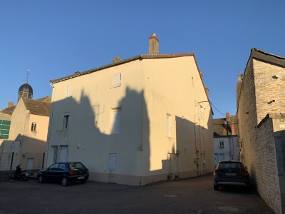 IMMEUBLE DE RAPPORT AVEC LOCAL PROFESSIONNEL - SENNECEY LE GRAND - 315 m2 - VENDU