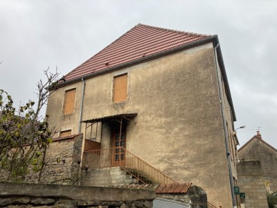 IMMEUBLE DE RAPPORT A VENDRE - ST GILLES - 170,78 m2 - 130000 €