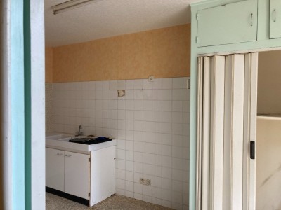IMMEUBLE DE RAPPORT A VENDRE - ST GILLES - 170,78 m2 - 130000 €