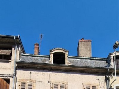 IMMEUBLE DE RAPPORT A VENDRE - ST JEAN DE LOSNE - 130 m2 - 180000 €