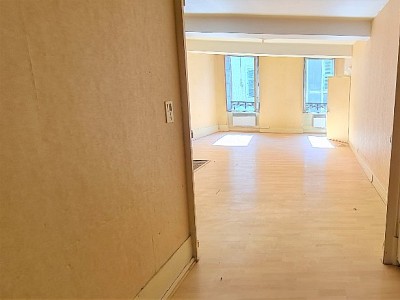 IMMEUBLE DE RAPPORT A VENDRE - ST JEAN DE LOSNE - 130 m2 - 180000 €
