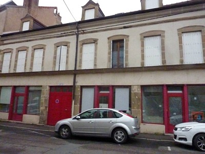 LOCAL COMMERCIAL A LOUER - AUTUN - 32 m2 - 315 € HC par mois