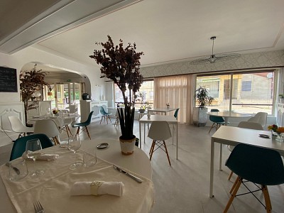 Hotel et restaurant A VENDRE - PARAY LE MONIAL - 692 m2 - 387000 € 
