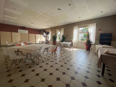 Hotel et restaurant A VENDRE - PARAY LE MONIAL - 692 m2 - 387000 € 