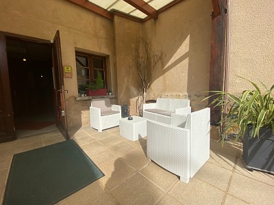 Hotel et restaurant A VENDRE - PARAY LE MONIAL - 692 m2 - 387000 € 