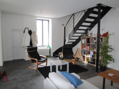 MAISON - BEAUNE - 96,24 m2 - LOUÉ