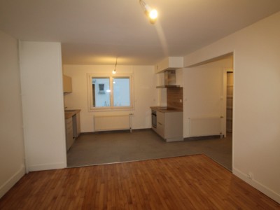 MAISON - BEAUNE - 82 m2 - LOUÉ