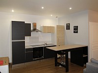 MAISON A LOUER - BEAUNE - 43.5 m2 - 810 € charges comprises par mois