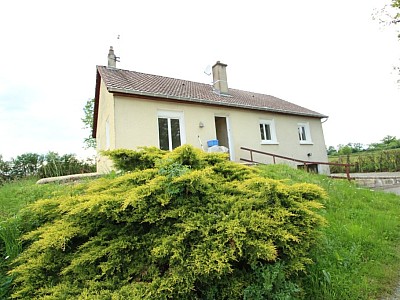 MAISON A LOUER - DRACY ST LOUP - 88,8 m2 - 600 € charges comprises par mois