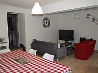 MAISON A LOUER - LADOIX SERRIGNY - 114.37 m2 - 810 &euro; charges comprises par mois