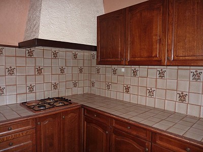 MAISON A LOUER - LUCENAY L EVEQUE CAMPAGNE - 80 m2 - 607 € charges comprises par mois