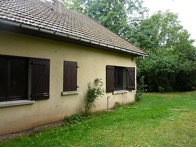 MAISON A LOUER - LUCENAY L EVEQUE CAMPAGNE - 80 m2 - 607 € charges comprises par mois