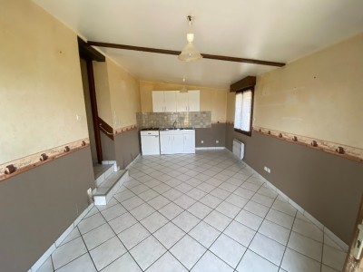 T1 BIS A LOUER - SORNAY - 35 m2 - 335 € charges comprises par mois