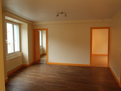 MAISON A LOUER - ST ROMAIN 10 rue de la Perrire - 54,89 m2 - 690 € charges comprises par mois