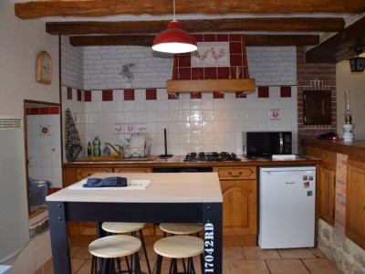 Maison de village rnove A VENDRE - ARNAY LE DUC - 80 m2 - 124000 €