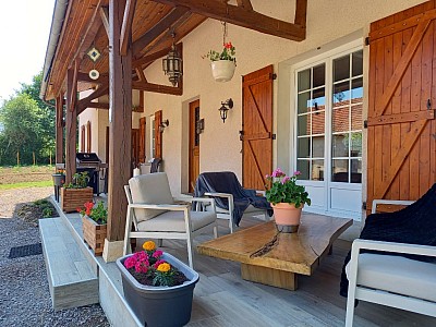 Belle rnovation et grandes dpendances A VENDRE - ARNAY LE DUC - 142 m2 - 259000 €