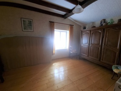 Ensemble immobilier A VENDRE - AUBIGNY LA RONCE - 118 m2 - 125000 €