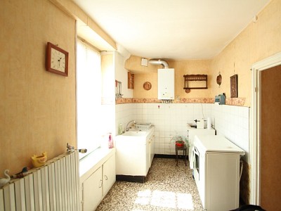 MAISON A VENDRE - AUTUN - 175,43 m2 - 93400 €