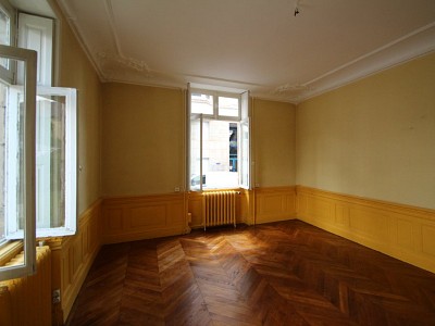 MAISON A VENDRE - AUTUN - 332 m2 - 231000 €