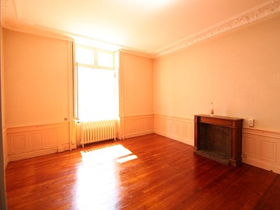 MAISON A VENDRE - AUTUN - 332 m2 - 231000 €