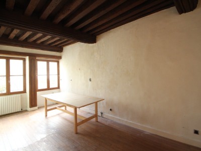 MAISON A VENDRE - AUTUN - 179 m2 - 141200 €