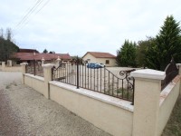 Maison + dépendances A VENDRE - BANTANGES - 190 m2 - 249 000 &euro;