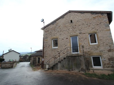 MAISON EN PIERRES  A TERMINER DE RENOVER A VENDRE - BRANDON - 285 m2 - 149900 €