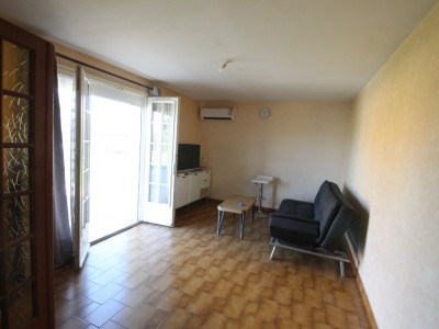 Maison de plain pied avec garage et terrain. A VENDRE - BRUAILLES - 63 m2 - 149900 €