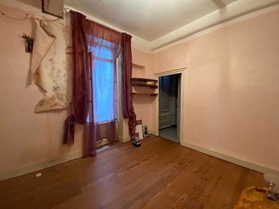 MAISON - CHAROLLES - 169,45 m2 - 102000 €