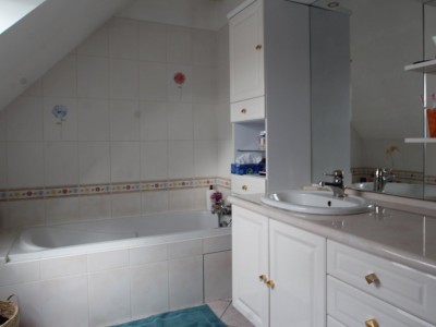 MAISON - CHATENOY EN BRESSE - 136,16 m2 - VENDU