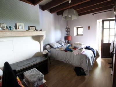 MAISON A VENDRE - CHATENOY LE ROYAL - 263 m2 - 259000 €