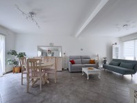 MAISON DE VILLE INDIVIDUELLE AVEC JARDIN ET GARAGE A VENDRE - CHENOVE - 88.97 m2 - 299 000 &euro;