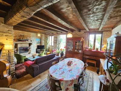 MAISON DE CARACTERE - SECTEUR AISEREY A VENDRE - DIJON - 170 m2 - 565000 €